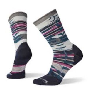 Smartwool women’s non-binding pressure free palm crew socks